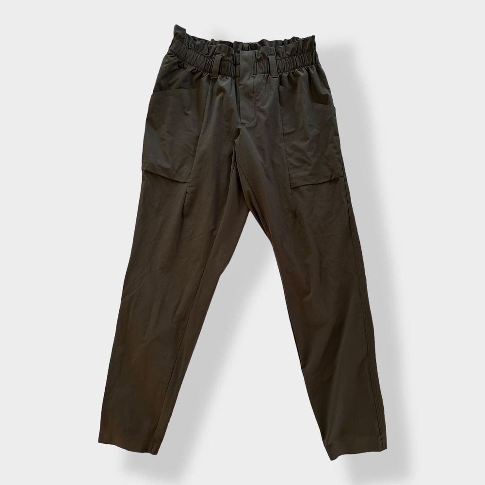 Athleta cropped elastic‎ waist pants Size 4